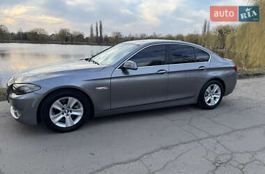 Седан BMW 5 Series 2011 в 