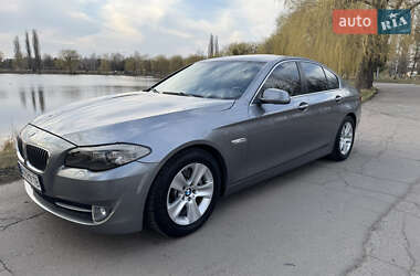 Седан BMW 5 Series 2011 в 