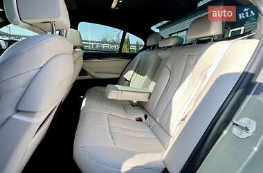 Седан BMW 5 Series 2020 в 