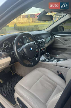 Седан BMW 5 Series 2013 в 