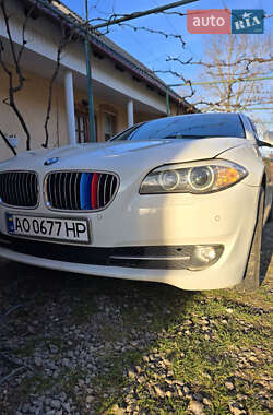 BMW 5 Series 2011 BMW 5 Series 2011
