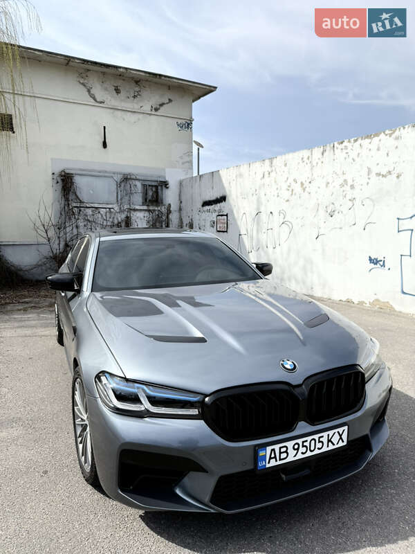 Седан BMW 5 Series 2017 в Виннице