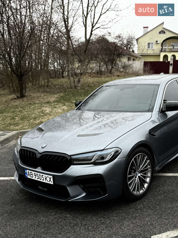 Седан BMW 5 Series 2017 в Виннице