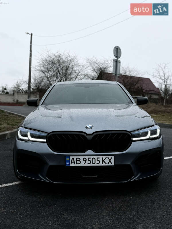 Седан BMW 5 Series 2017 в Виннице