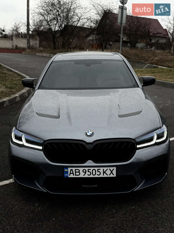 Седан BMW 5 Series 2017 в Виннице