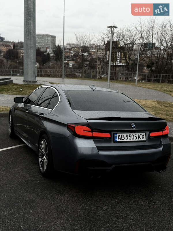 Седан BMW 5 Series 2017 в Виннице