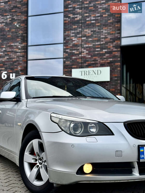 Седан BMW 5 Series 2003 в Черновцах