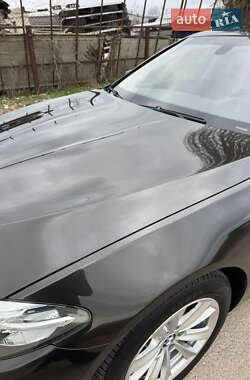 Седан BMW 5 Series 2013 в 