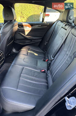 Седан BMW 5 Series 2018 в 