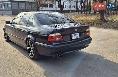 Седан BMW 5 Series 1998 в 
