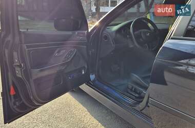 Седан BMW 5 Series 1998 в 