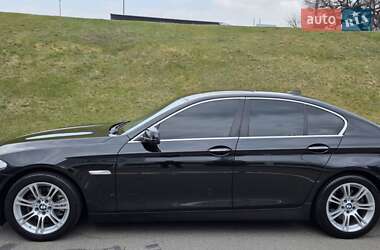 Седан BMW 5 Series 2013 в 