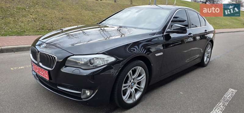 Седан BMW 5 Series 2013 в 