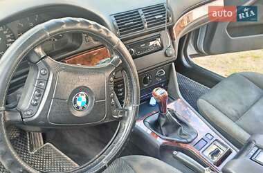 Универсал BMW 5 Series 2000 в 