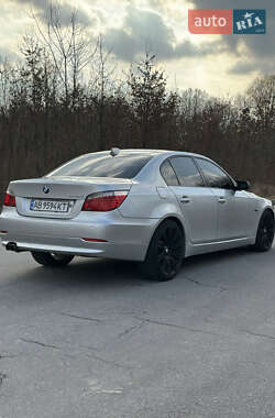 Седан BMW 5 Series 2007 в 