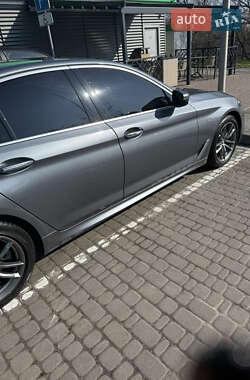 Седан BMW 5 Series 2017 в Києві