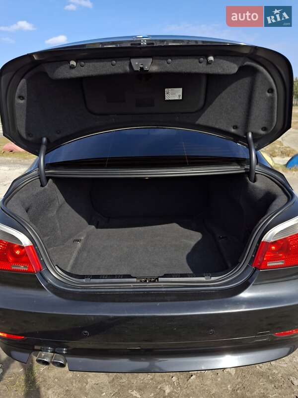 Седан BMW 5 Series 2005 в Дніпрі