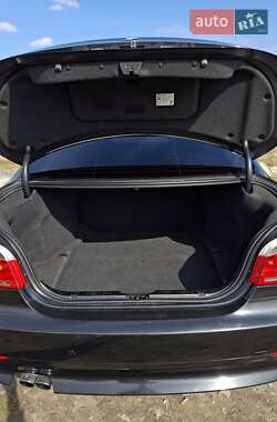 Седан BMW 5 Series 2005 в 