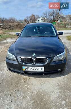 Седан BMW 5 Series 2005 в 
