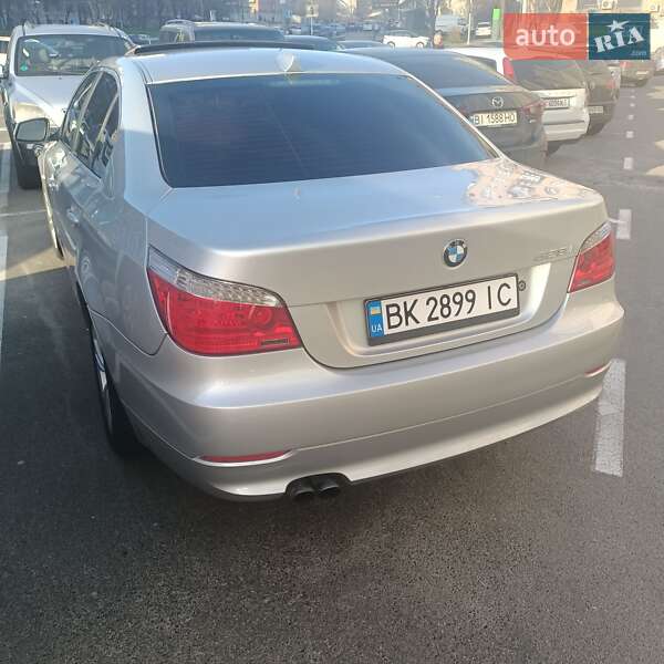 Седан BMW 5 Series 2009 в Киеве