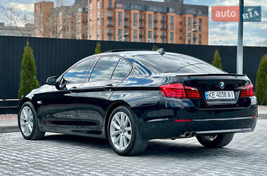 Седан BMW 5 Series 2010 в 