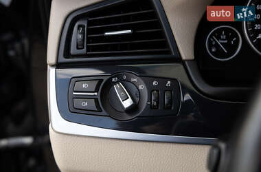 Седан BMW 5 Series 2012 в 