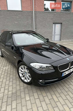 Универсал BMW 5 Series 2013 в 