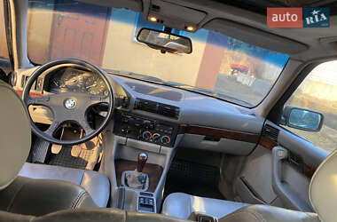 Седан BMW 5 Series 1988 в 