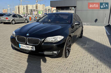 Седан BMW 5 Series 2012 в 