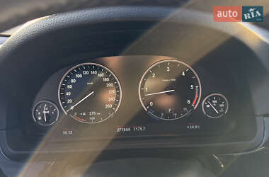 Седан BMW 5 Series 2012 в 