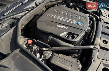 Седан BMW 5 Series 2012 в 