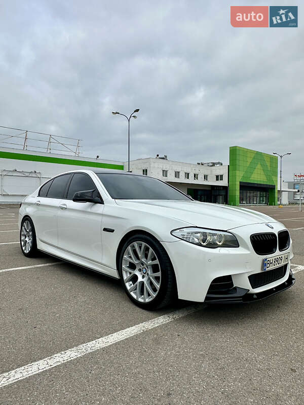 Седан BMW 5 Series 2013 в Одессе