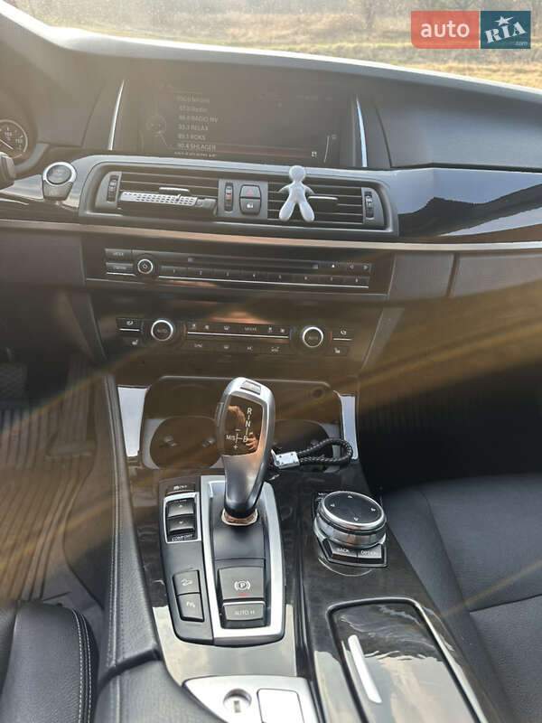 Седан BMW 5 Series 2014 в Львове фото 18 Седан BMW 5 Series 2014 в Львове