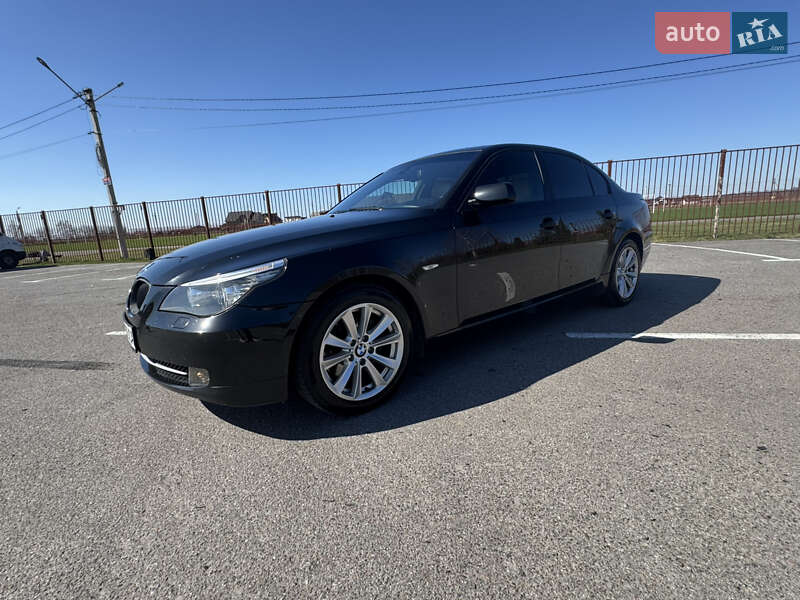 Седан BMW 5 Series 2009 в Луцьку