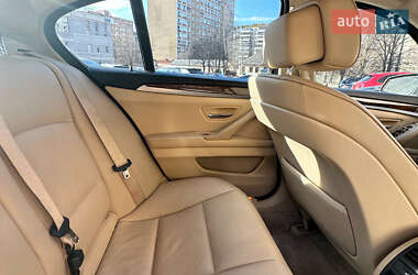 Седан BMW 5 Series 2013 в 
