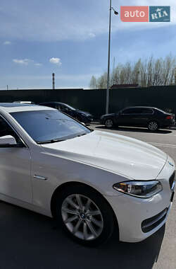 Седан BMW 5 Series 2014 в 