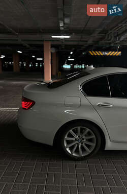 Седан BMW 5 Series 2014 в 