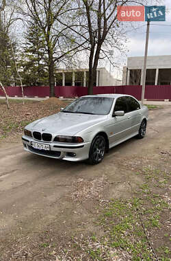 Седан BMW 5 Series 2002 в 