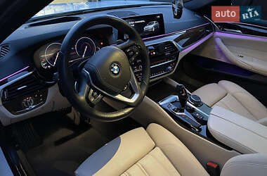 Седан BMW 5 Series 2019 в 