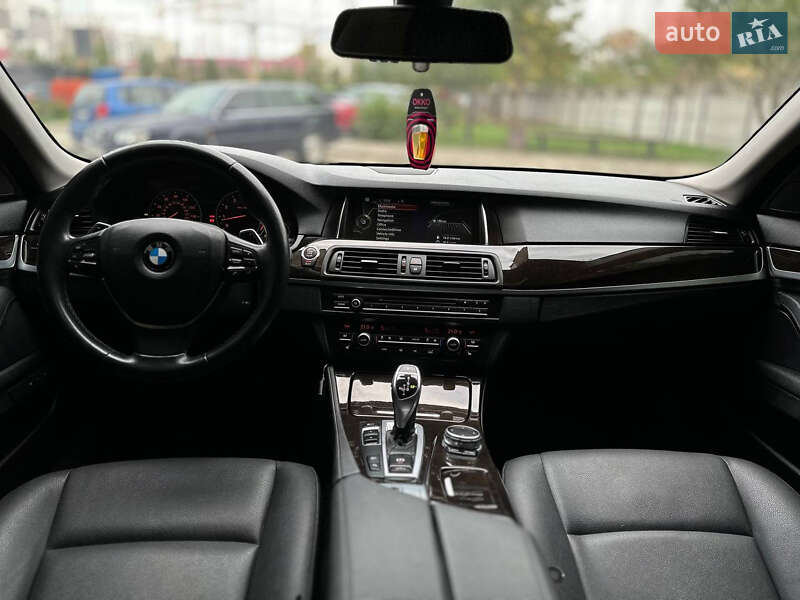 Седан BMW 5 Series 2015 в Івано-Франківську