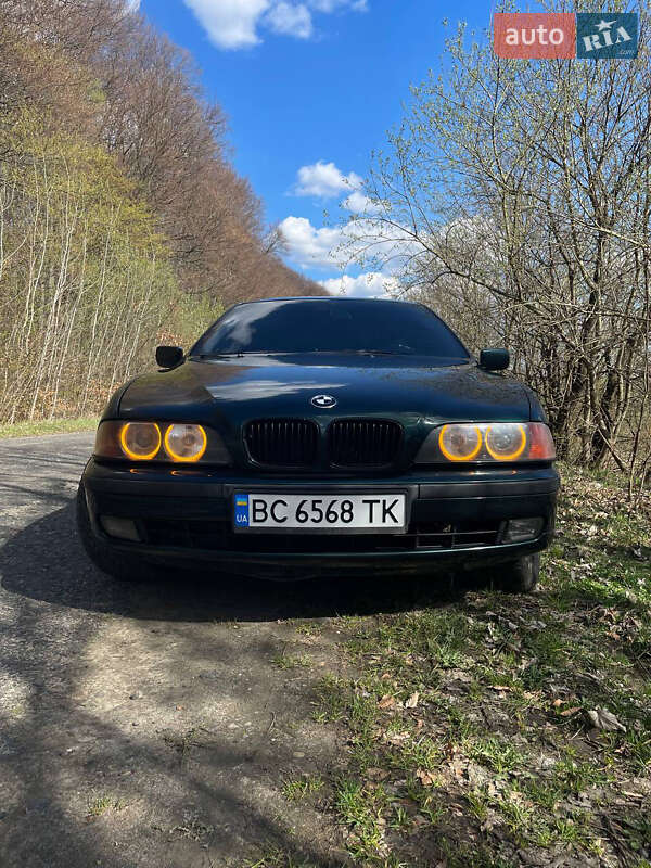 BMW 5 Series 1998