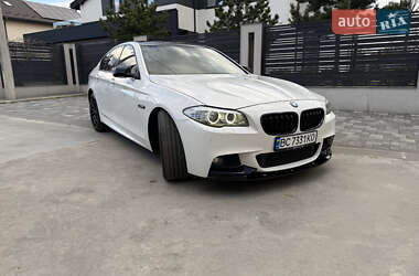 Седан BMW 5 Series 2011 в 