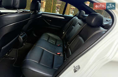Седан BMW 5 Series 2011 в 