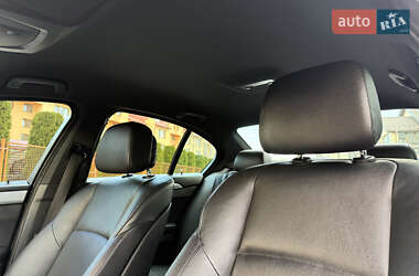 Седан BMW 5 Series 2011 в 