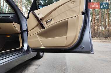 Седан BMW 5 Series 2004 в 