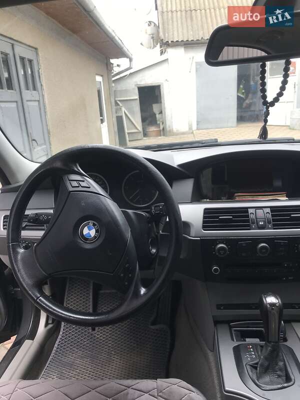 Седан BMW 5 Series 2004 в Болграді фото 10 Седан BMW 5 Series 2004 в Болграді