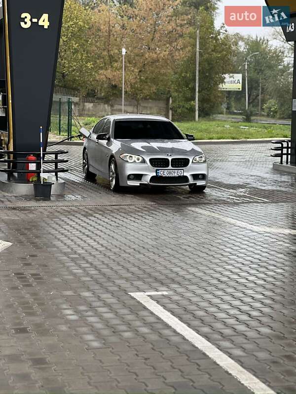 Седан BMW 5 Series 2010 в Чернівцях