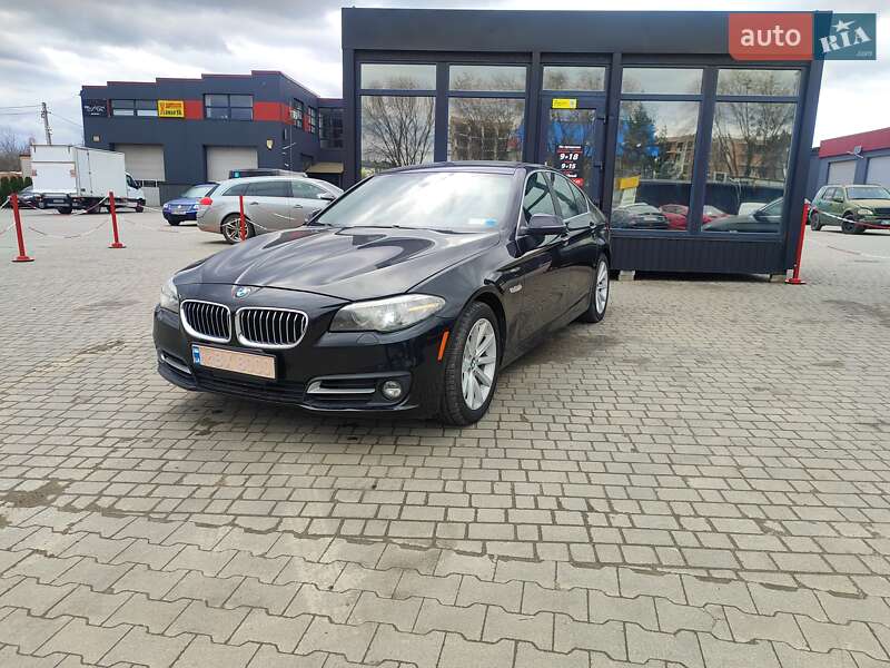 Седан BMW 5 Series 2015 в 