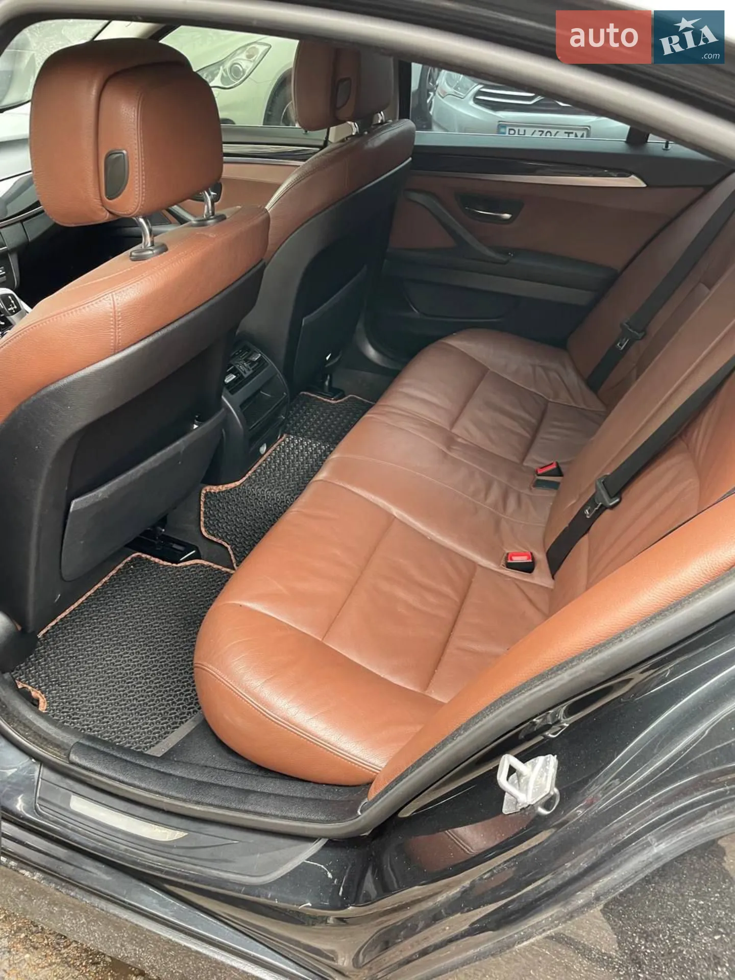 2010 BMW 5er - мініатюра 8