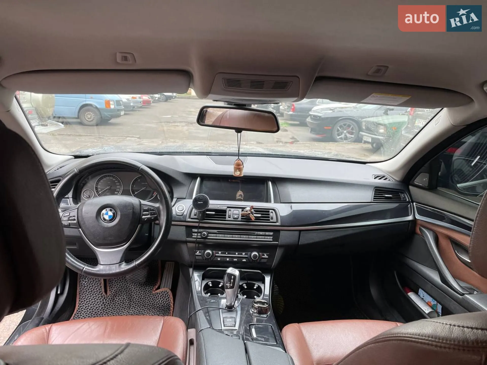 2010 BMW 5er - мініатюра 6